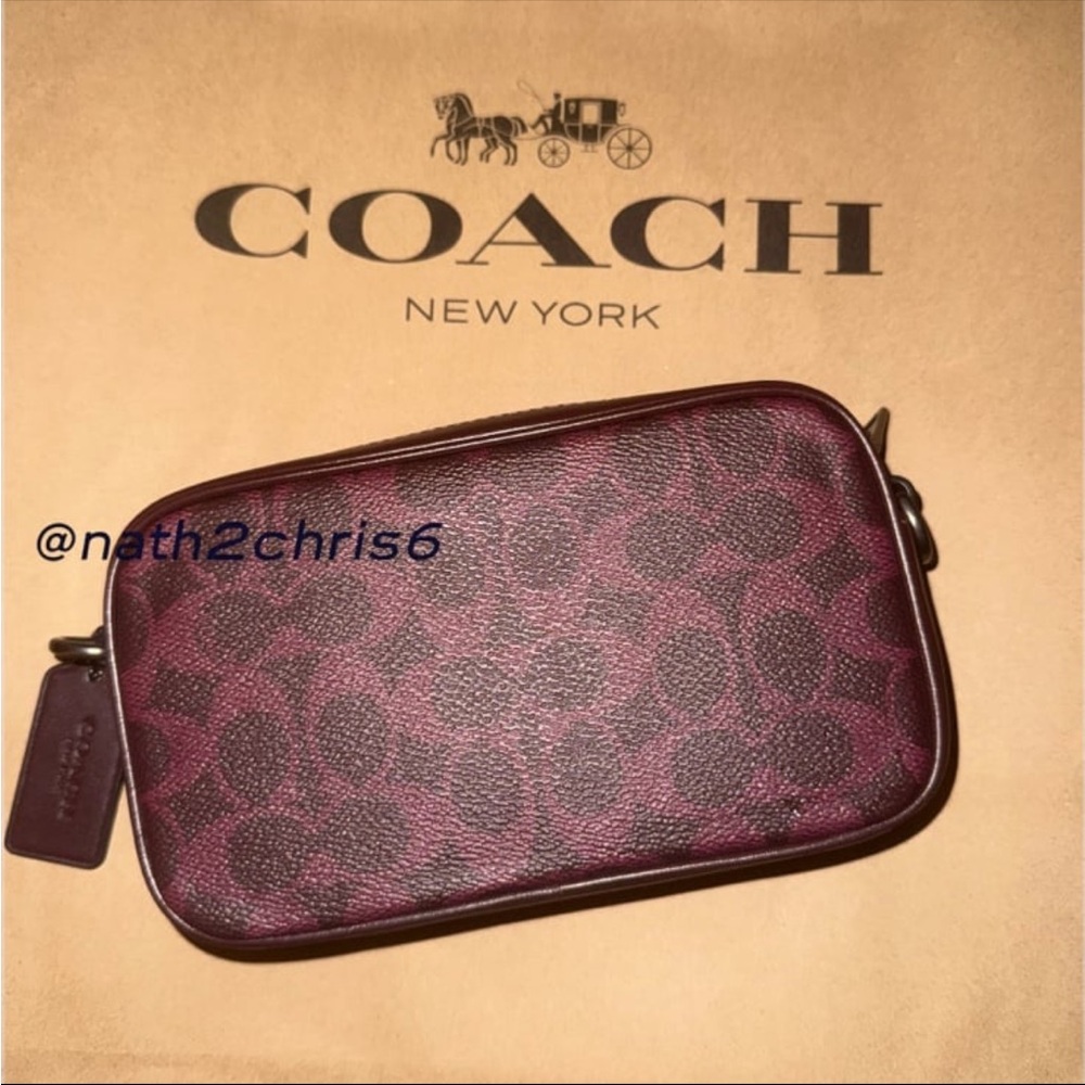 Coach CROSSBODY BAG IN SIGNATURE CANVAS in Black Currant (Burgundy) New - Picture 2 of 13
